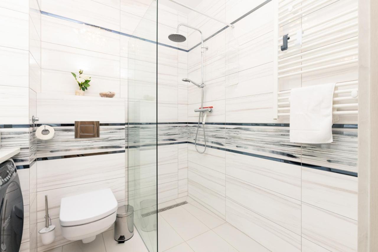 Apartamenty blisko Starego Miasta - Angielska Grobla by Renters Gdańsk Zewnętrze zdjęcie